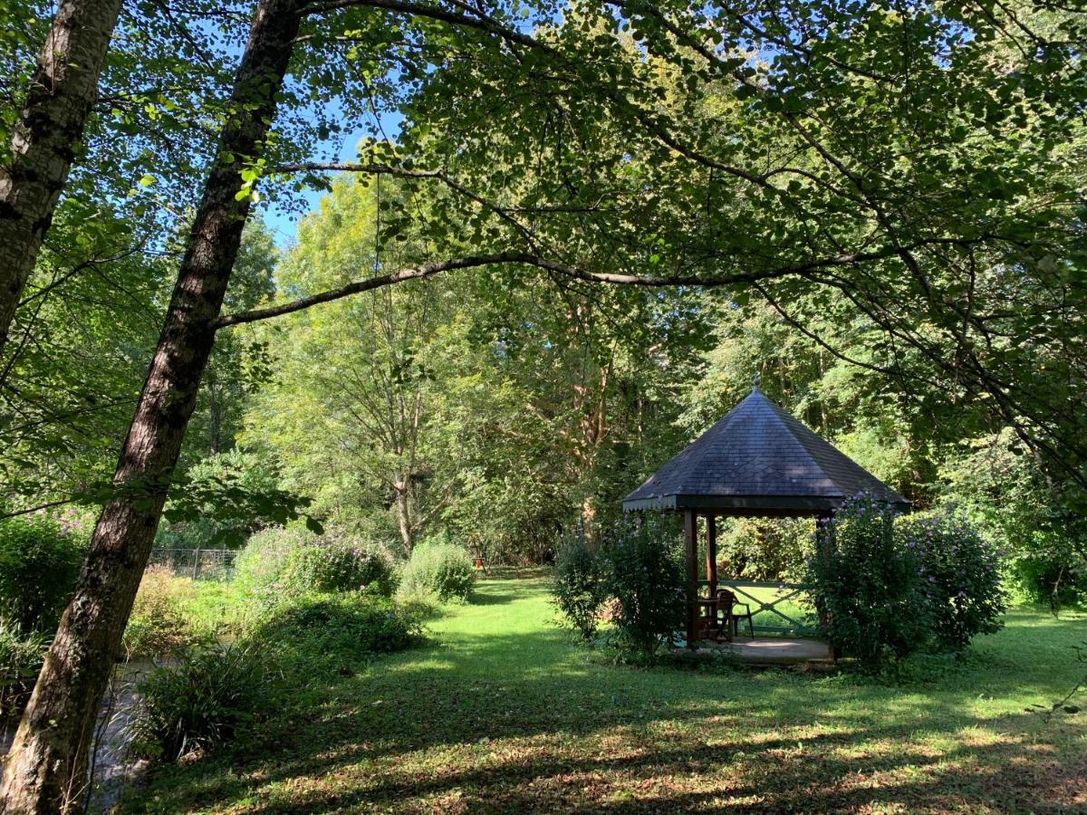 Le Chalet Du Bief Eysus Екстер'єр фото